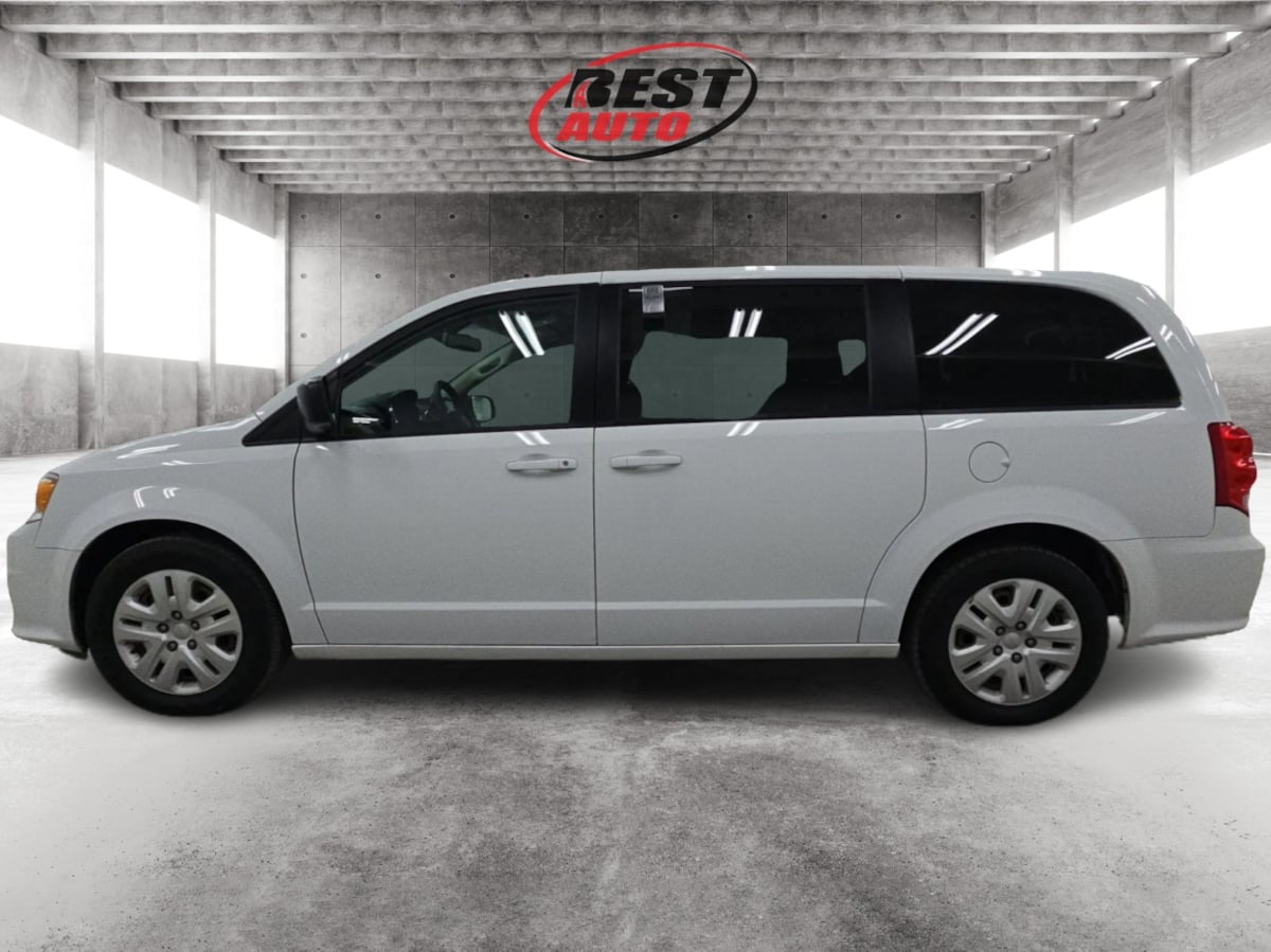 2018 Dodge Grand Caravan SE photo 7