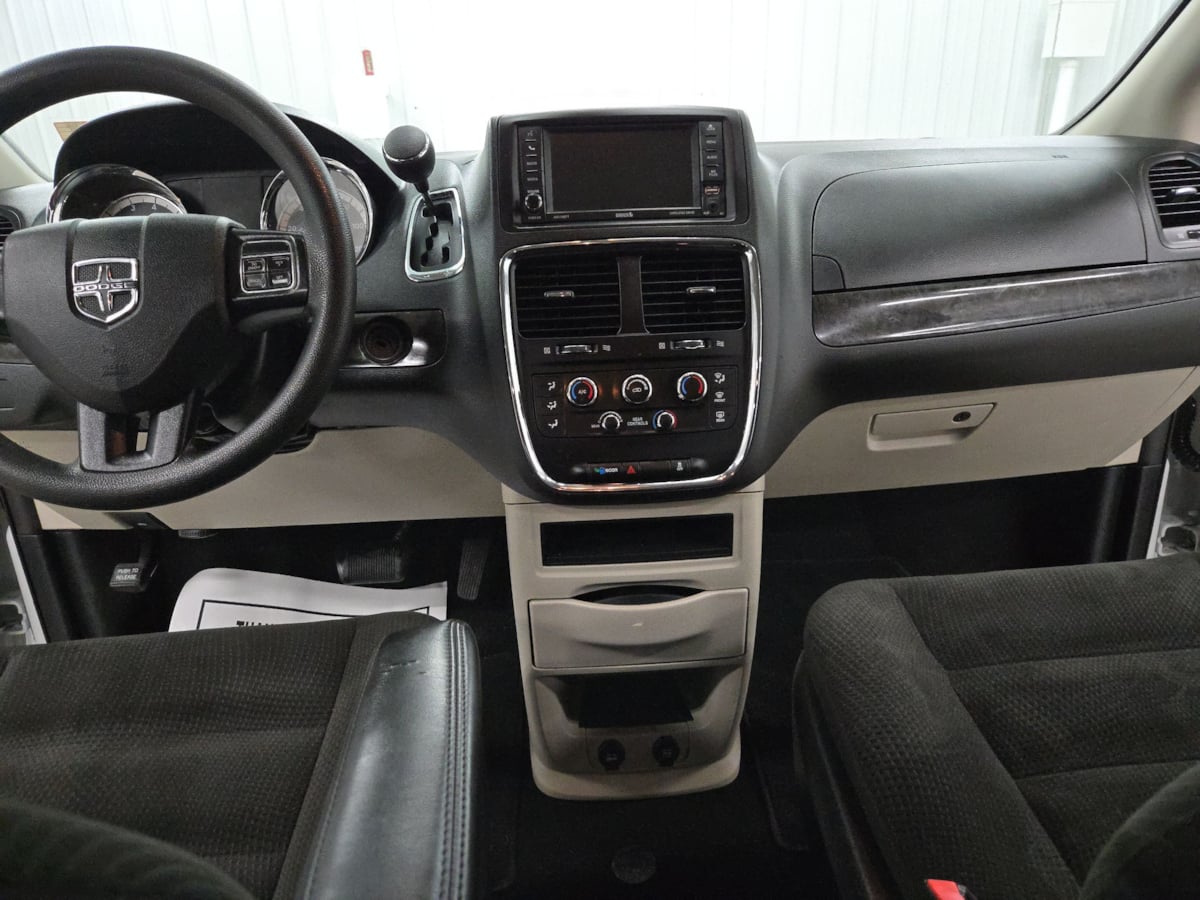 2018 Dodge Grand Caravan SE photo 13