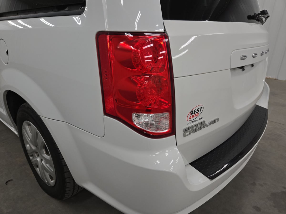 2018 Dodge Grand Caravan SE photo 32