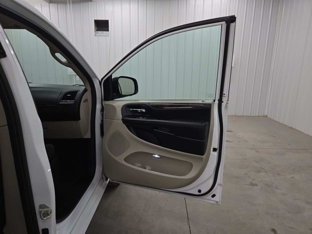 2018 Dodge Grand Caravan SE photo 20