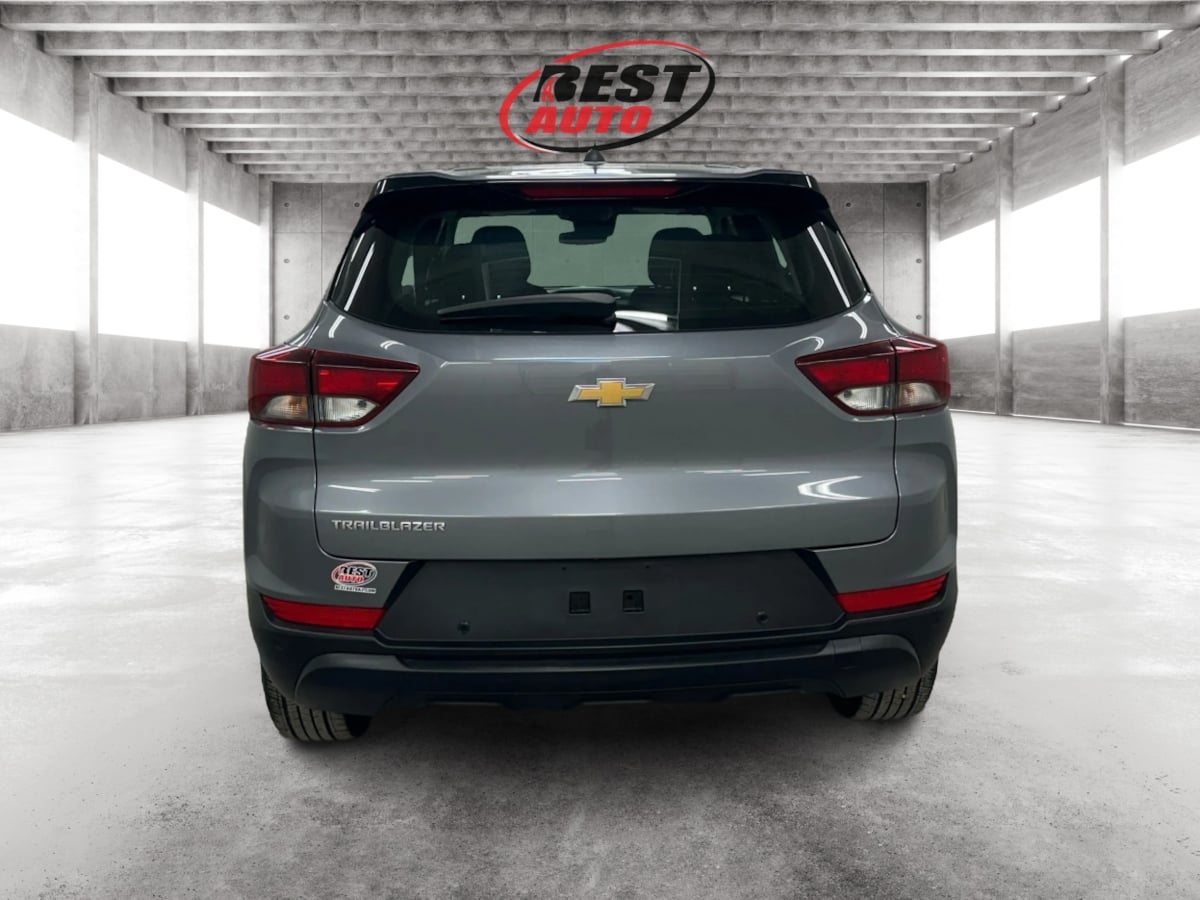 2021 Chevrolet Trailblazer LS photo 5