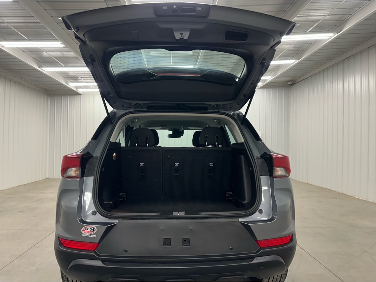 2021 Chevrolet Trailblazer LS photo 12