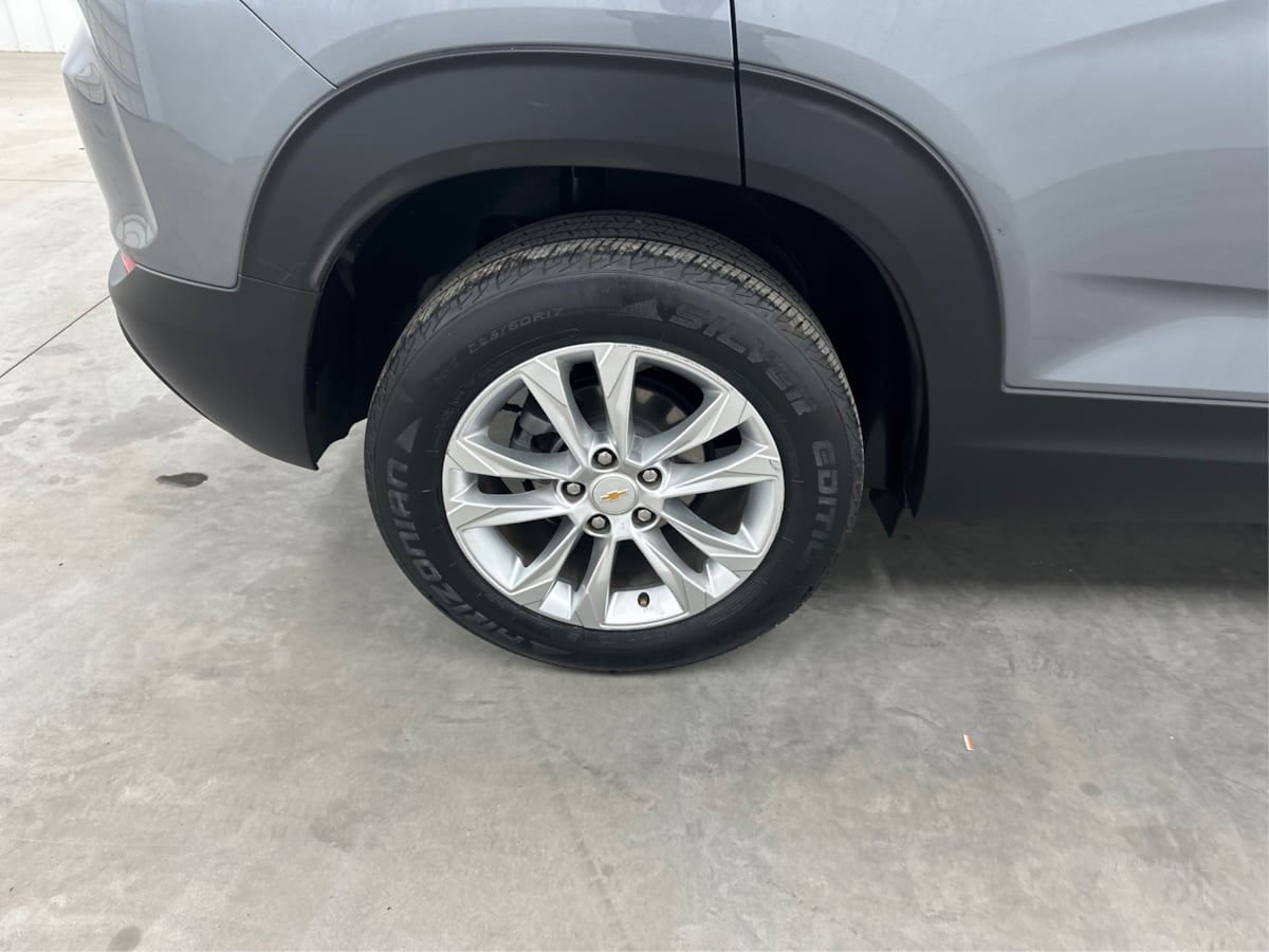 2021 Chevrolet Trailblazer LS photo 32