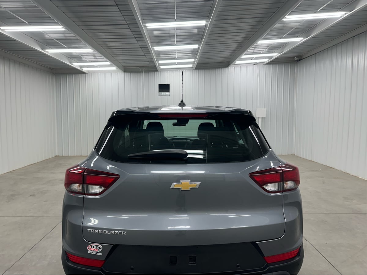 2021 Chevrolet Trailblazer LS photo 27