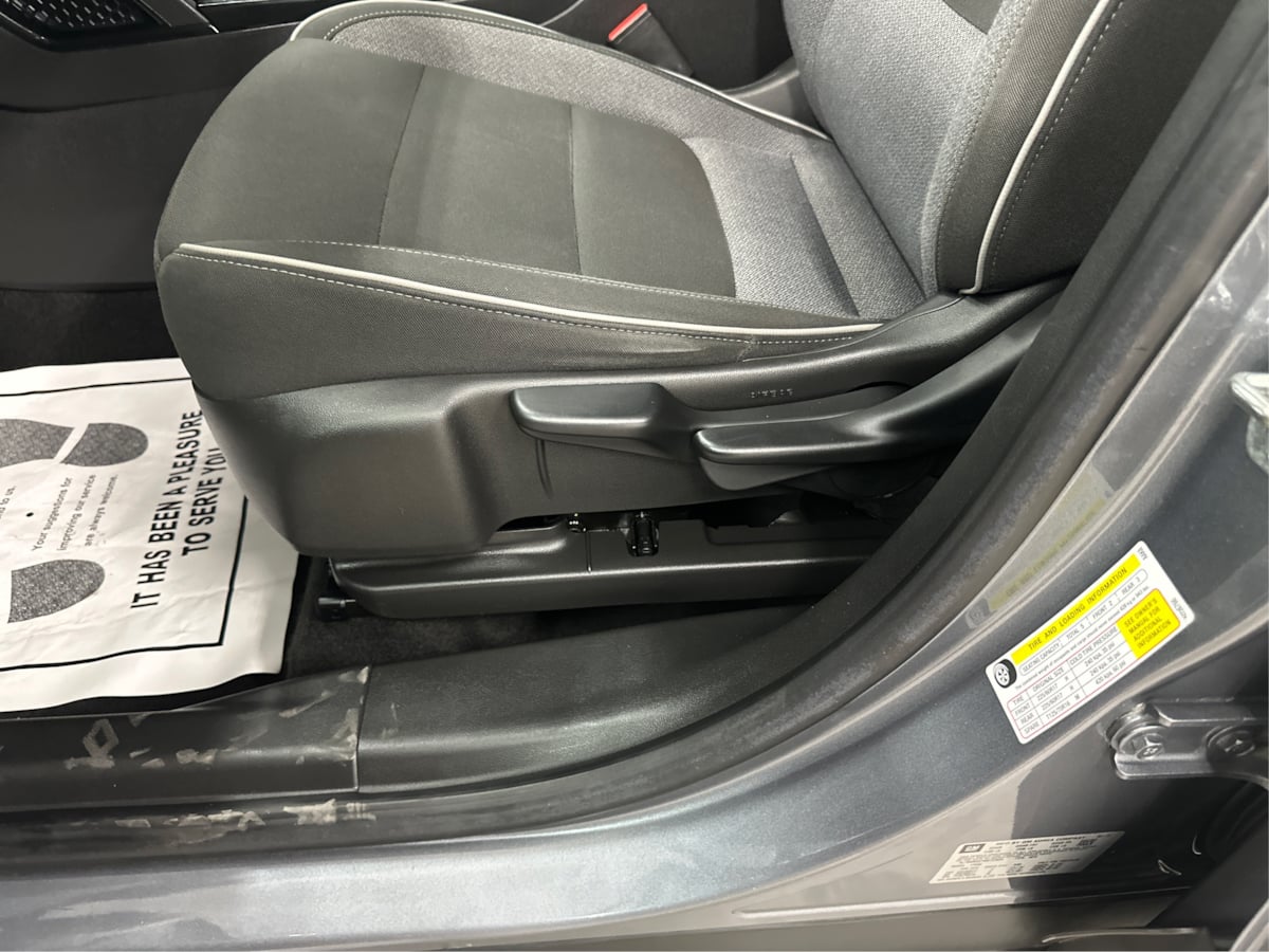 2021 Chevrolet Trailblazer LS photo 21