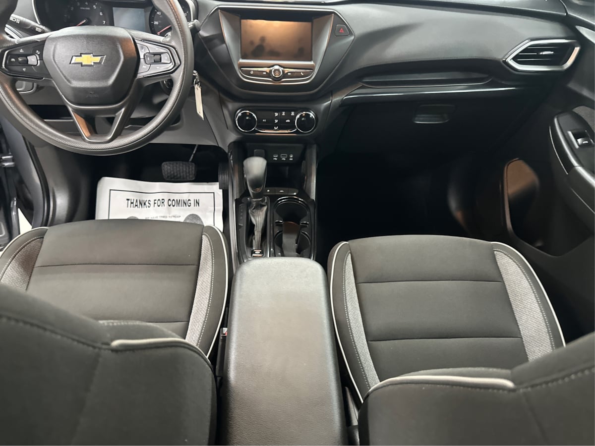 2021 Chevrolet Trailblazer LS photo 17