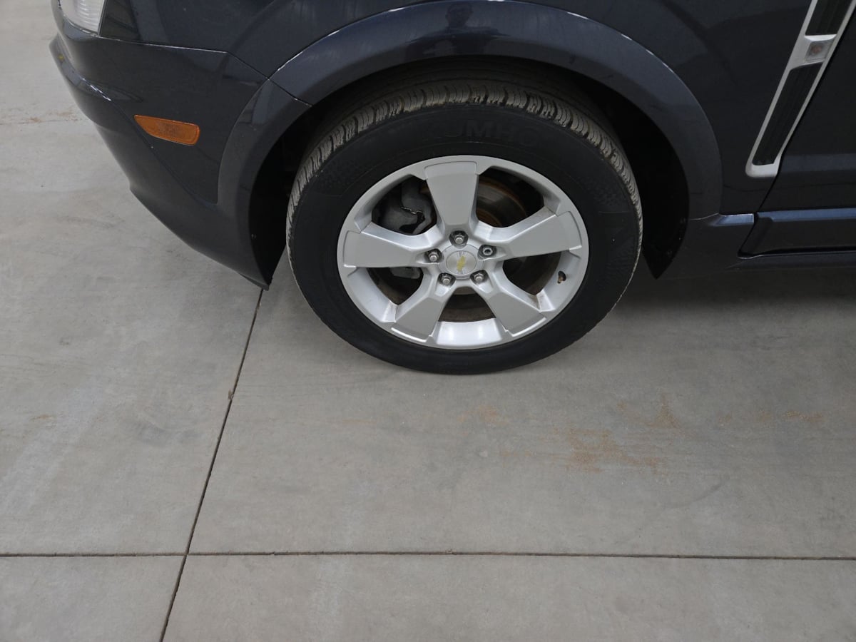 2014 Chevrolet Captiva Sport LT photo 23