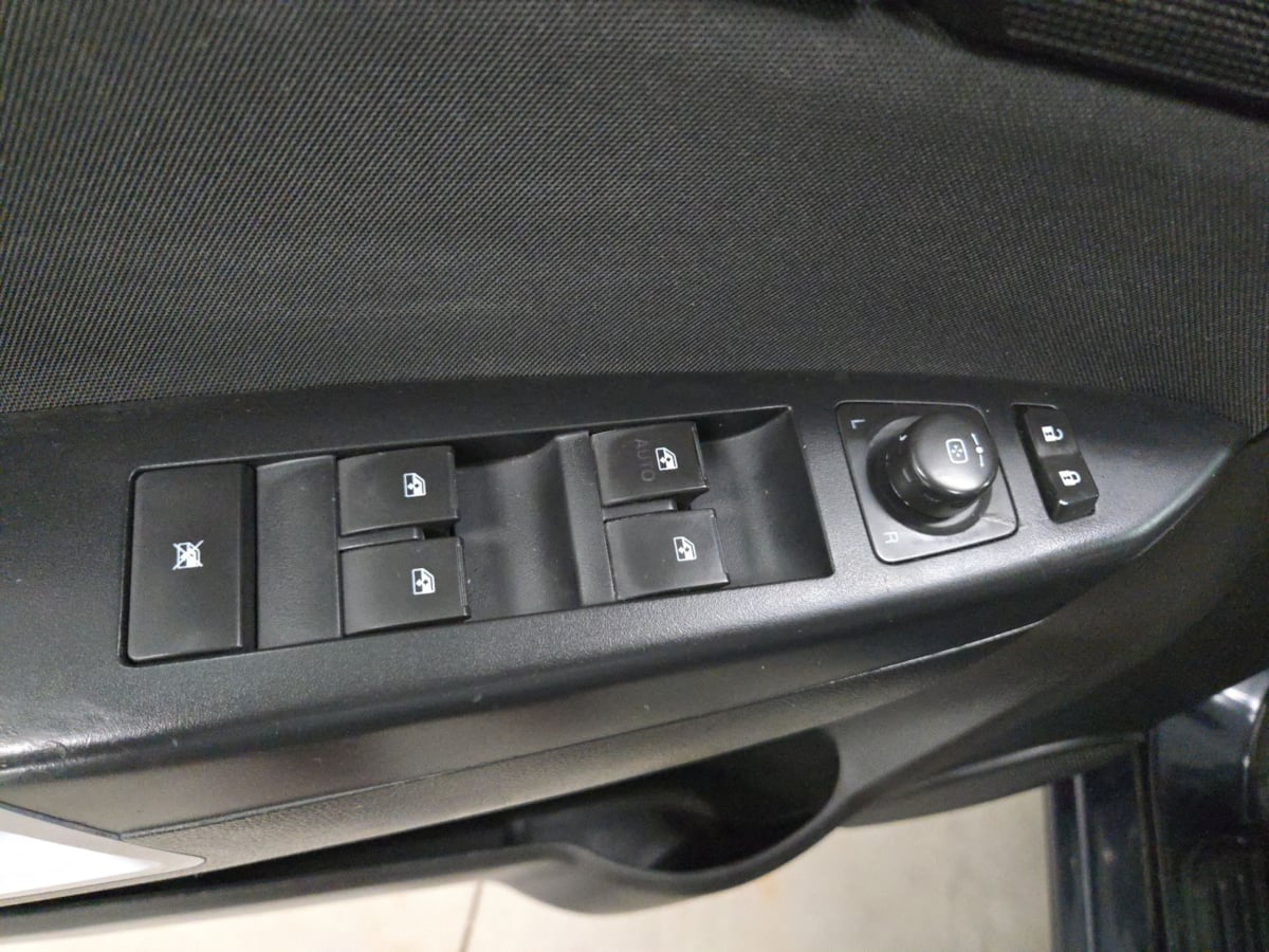 2014 Chevrolet Captiva Sport LT photo 43