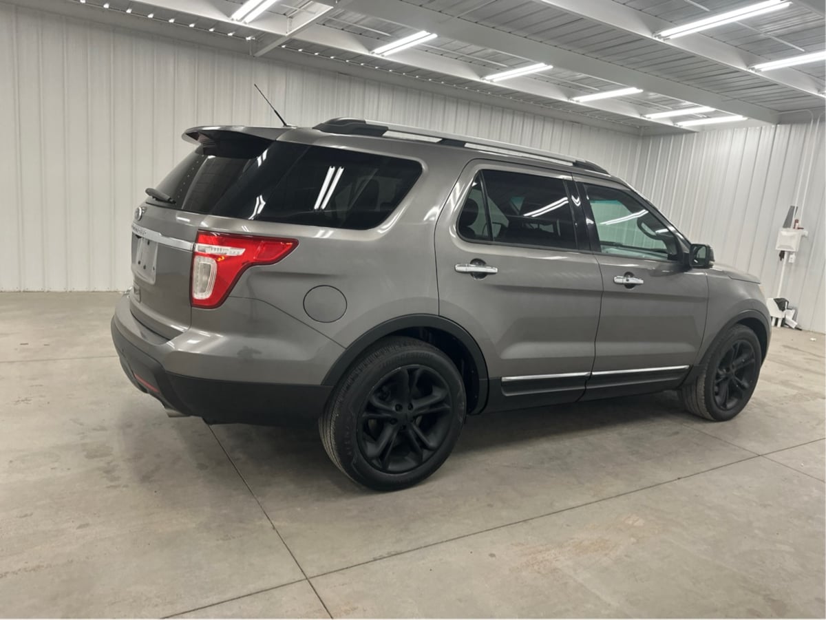 2011 Ford Explorer Limited photo 4