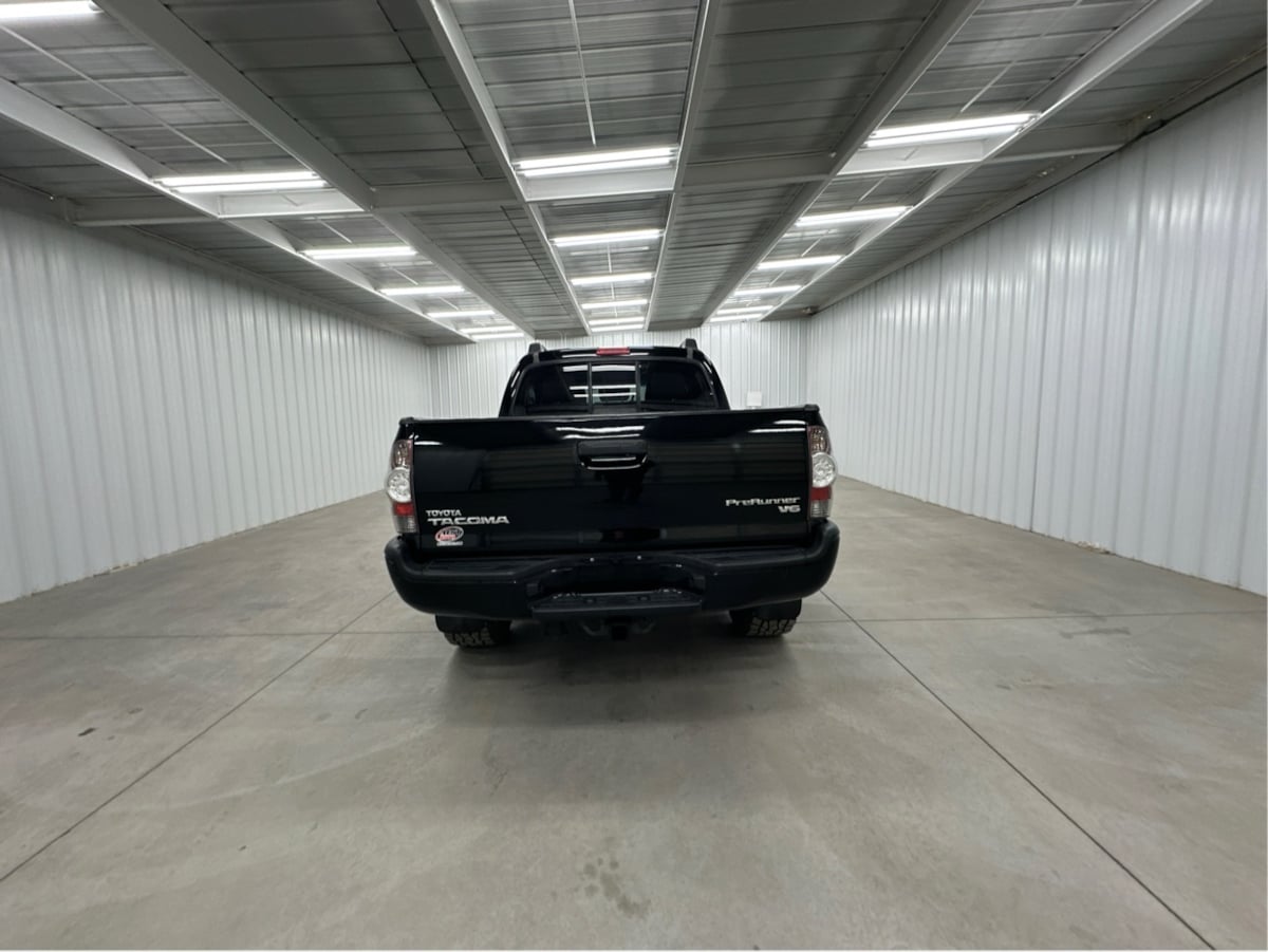 2013 Toyota Tacoma PreRunner TRD Sport photo 4