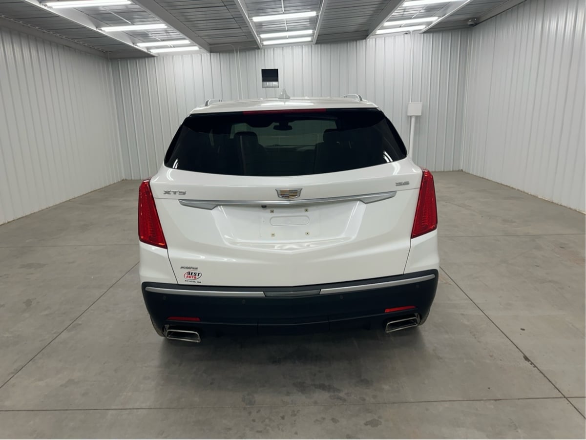 2019 Cadillac XT5 Luxury photo 3