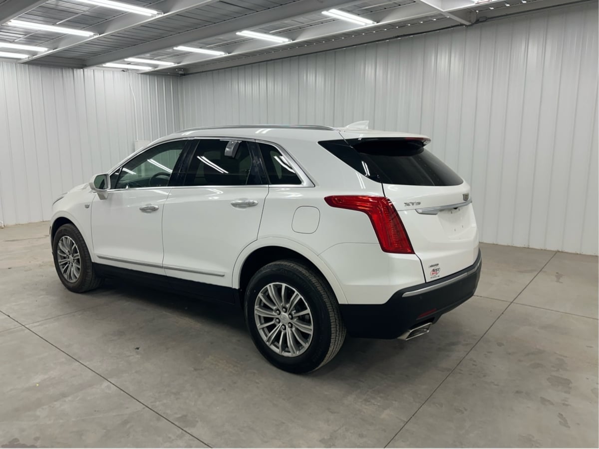 2019 Cadillac XT5 Luxury photo 4