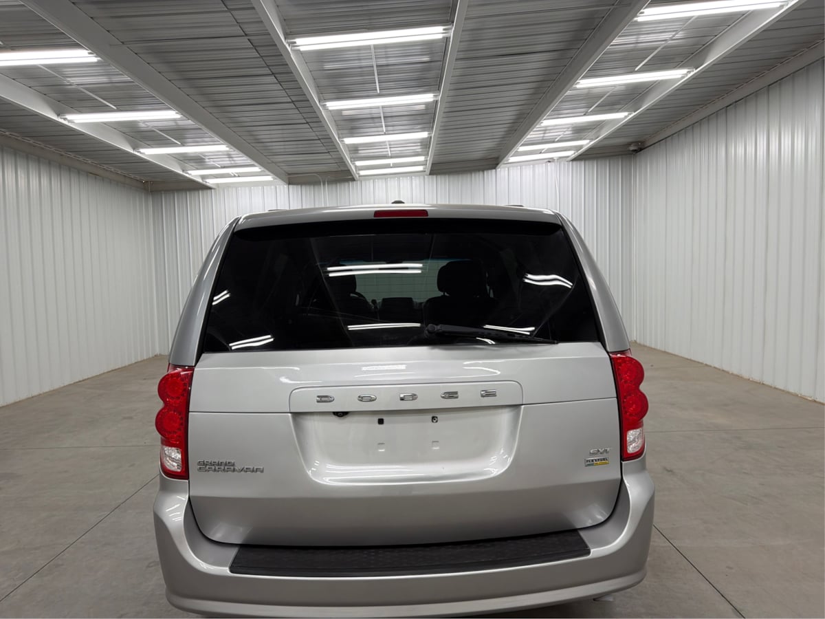 Dodge Grand Caravan photo 30