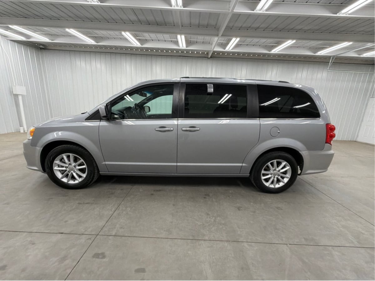 Dodge Grand Caravan photo 7