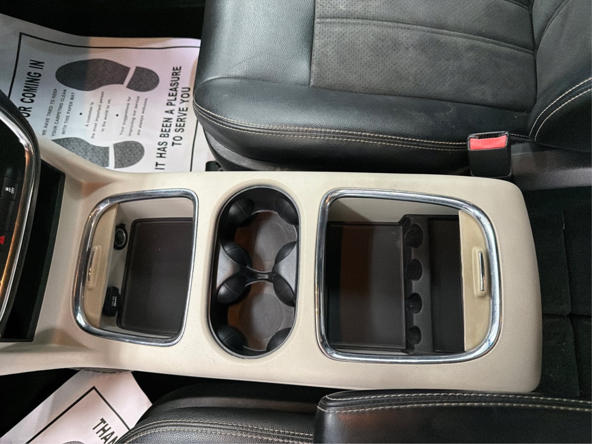 Dodge Grand Caravan photo 17