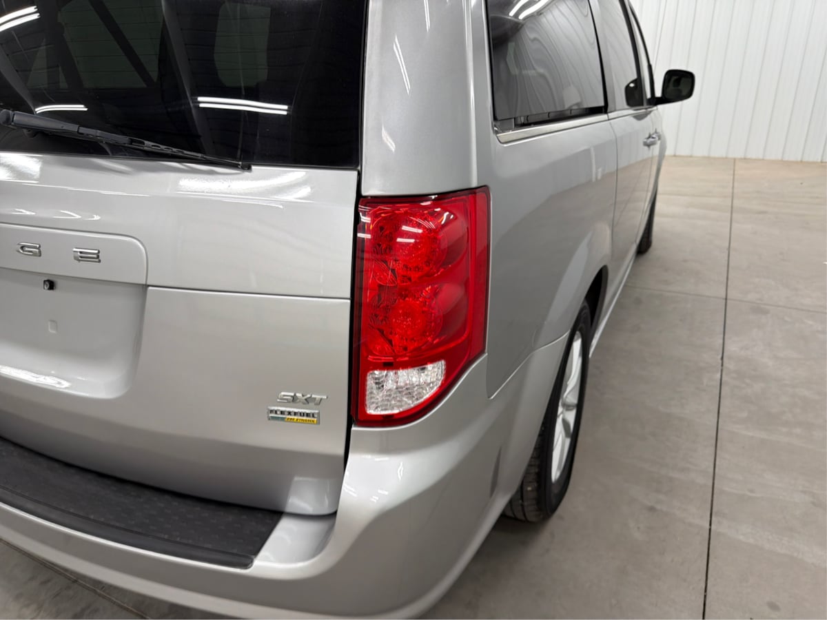 Dodge Grand Caravan photo 41