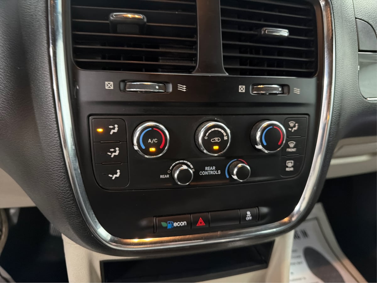 Dodge Grand Caravan photo 48