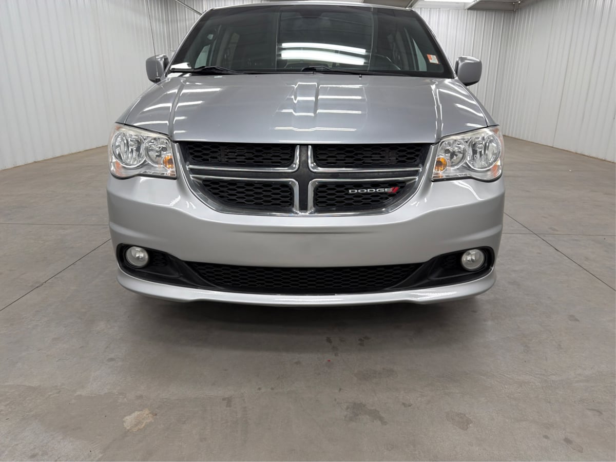 Dodge Grand Caravan photo 26