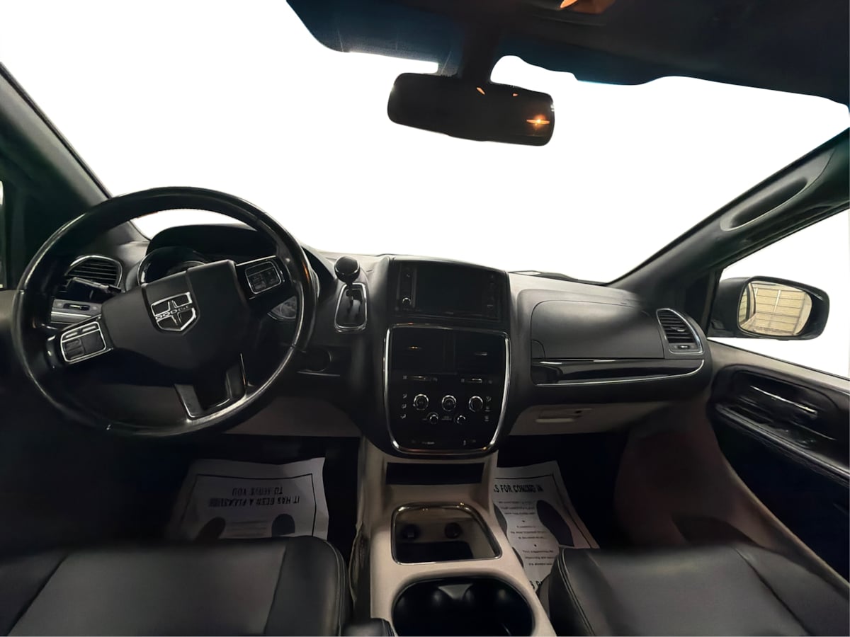 Dodge Grand Caravan photo 61