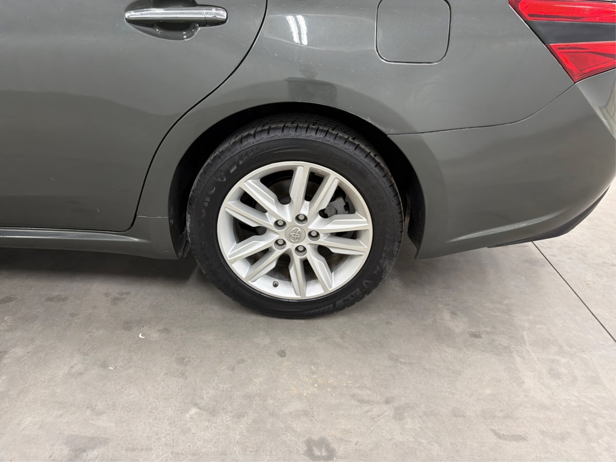 Toyota Avalon photo 36