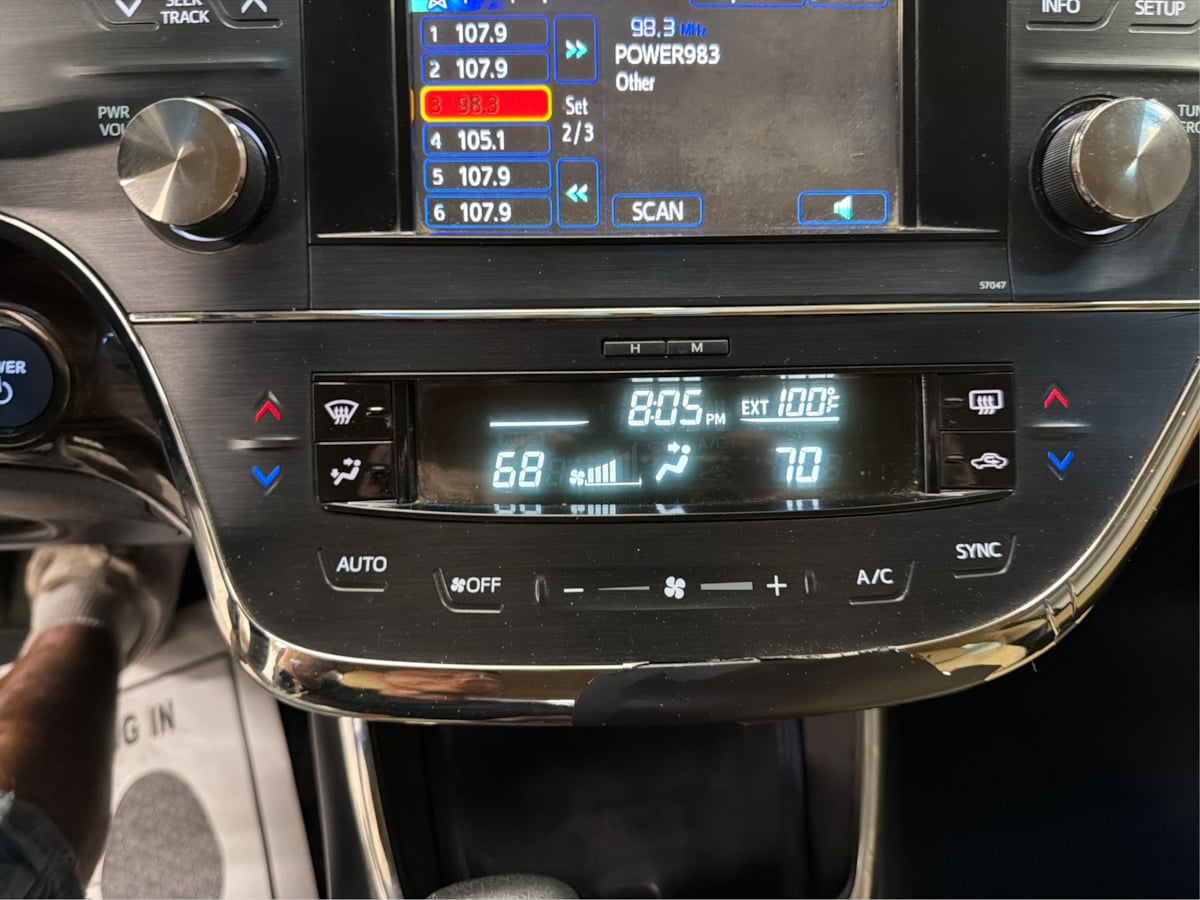 Toyota Avalon photo 48