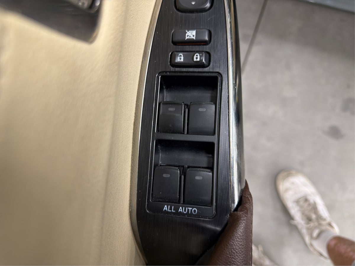 Toyota Avalon photo 56
