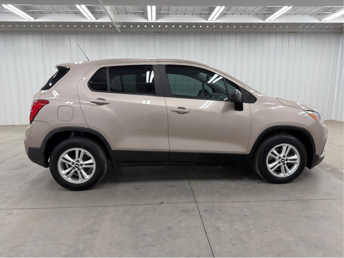 Chevrolet Trax photo 3