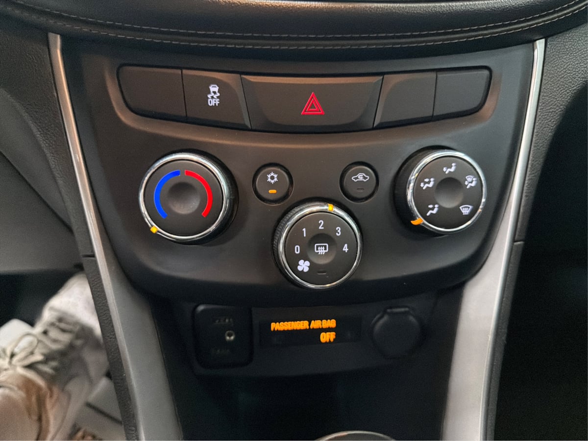 Chevrolet Trax photo 51