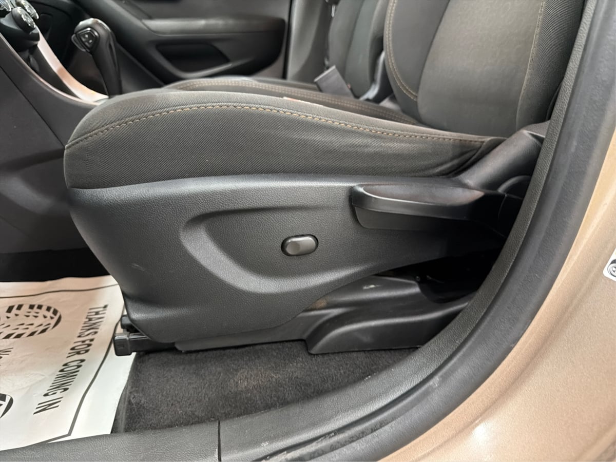 Chevrolet Trax photo 25