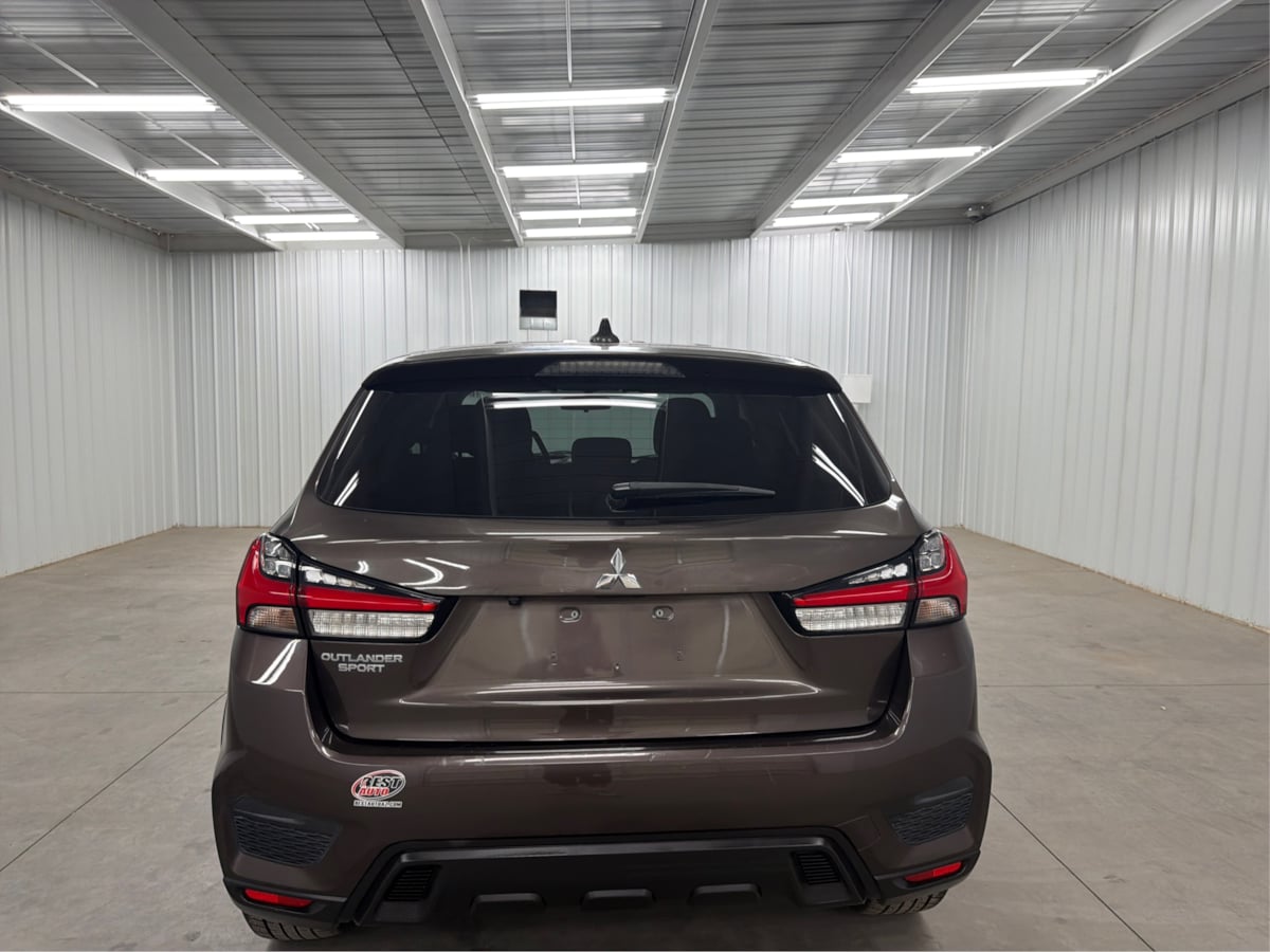 Mitsubishi Outlander Sport photo 31