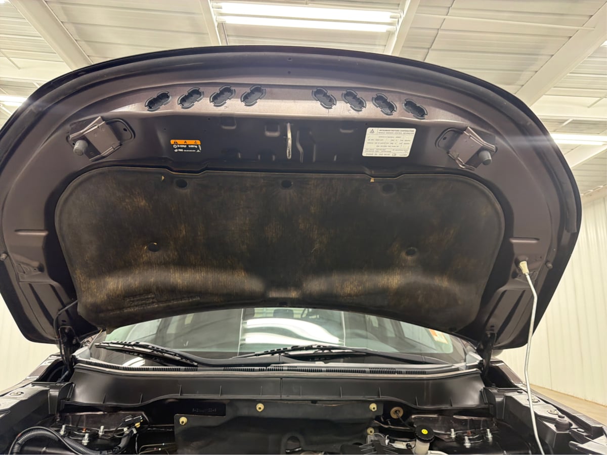 Mitsubishi Outlander Sport photo 12