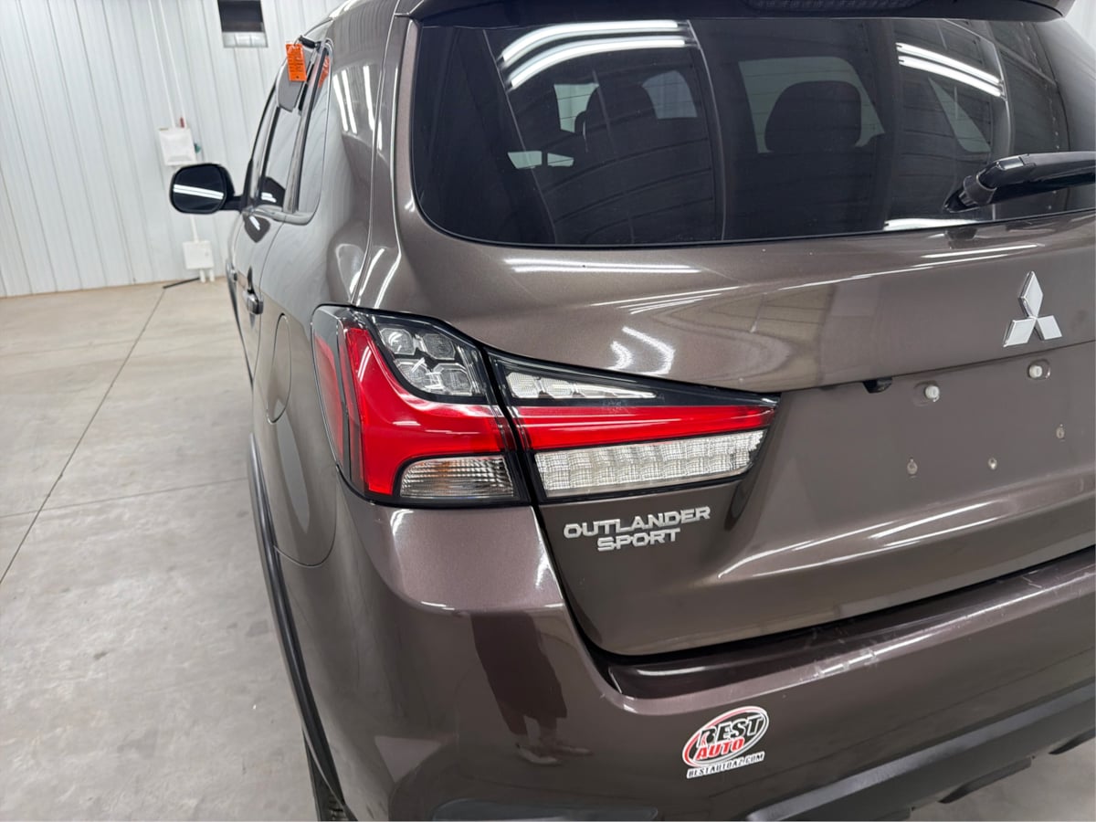 Mitsubishi Outlander Sport photo 42