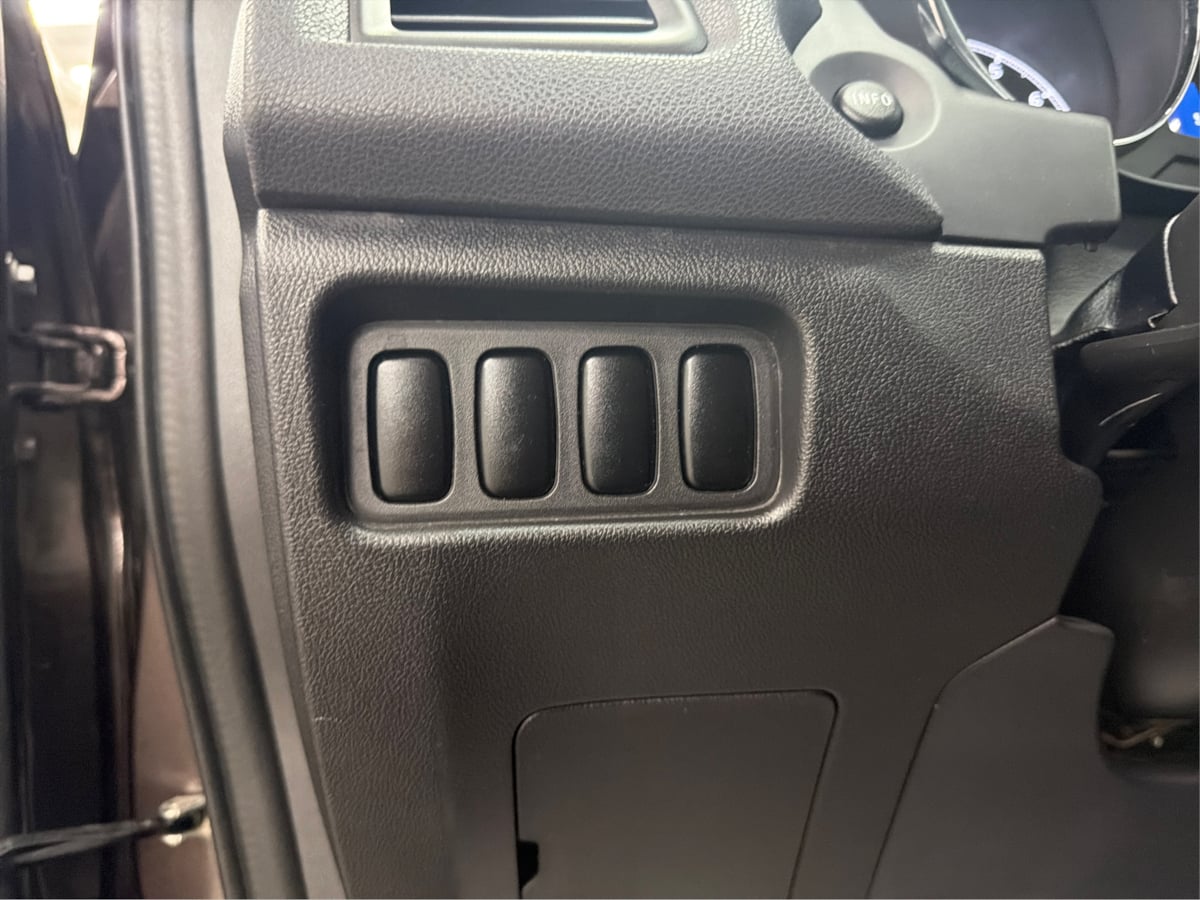 Mitsubishi Outlander Sport photo 52