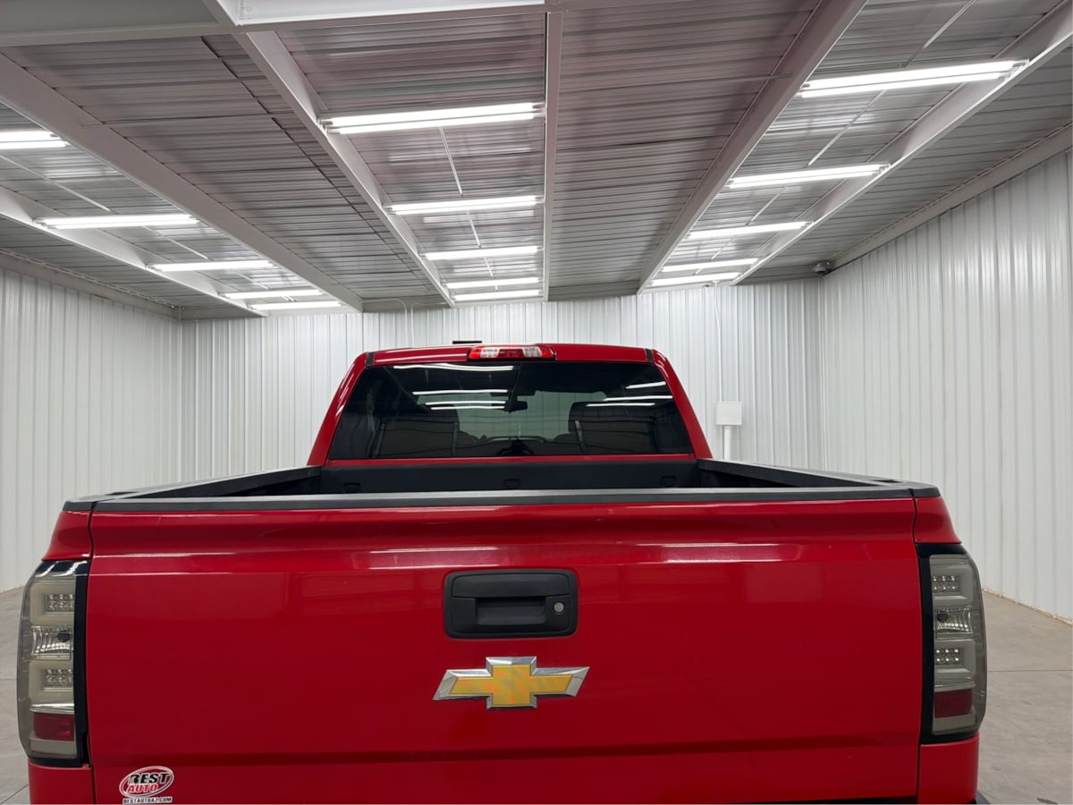 Chevrolet Silverado photo 31