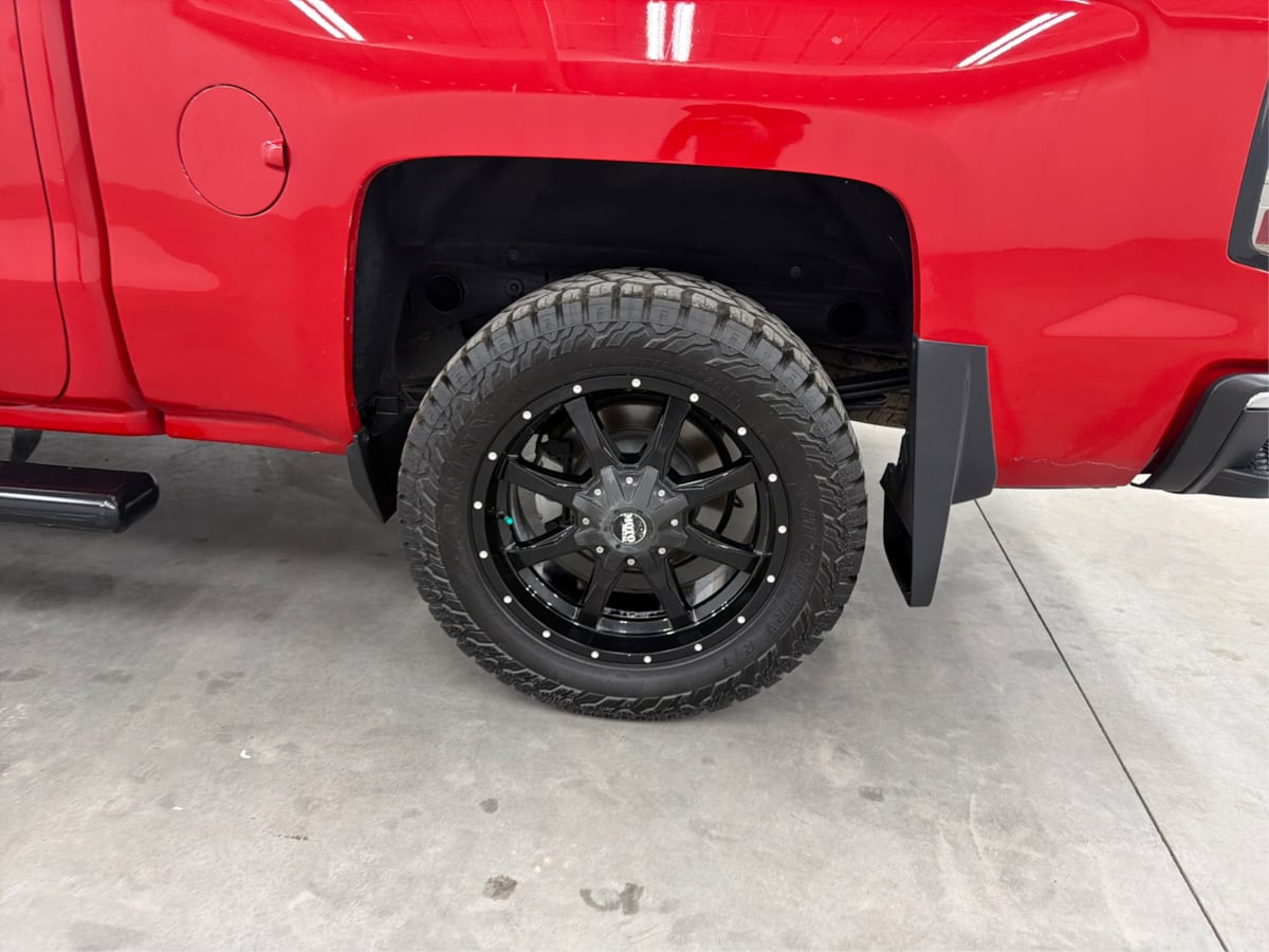 Chevrolet Silverado photo 38