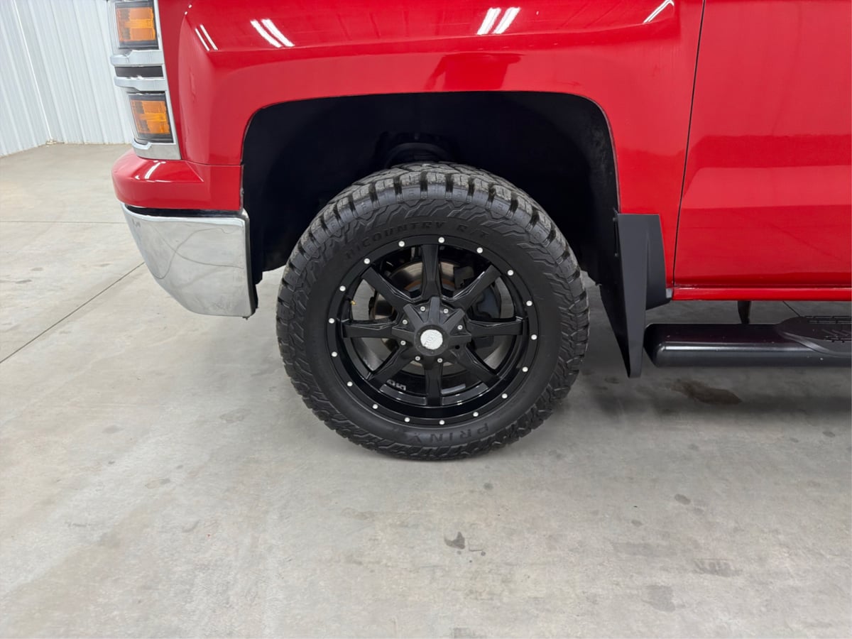 Chevrolet Silverado photo 39