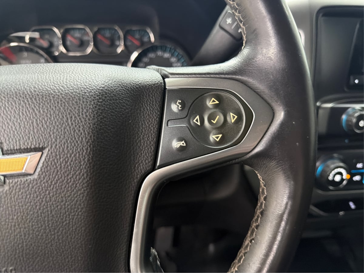 Chevrolet Silverado photo 54