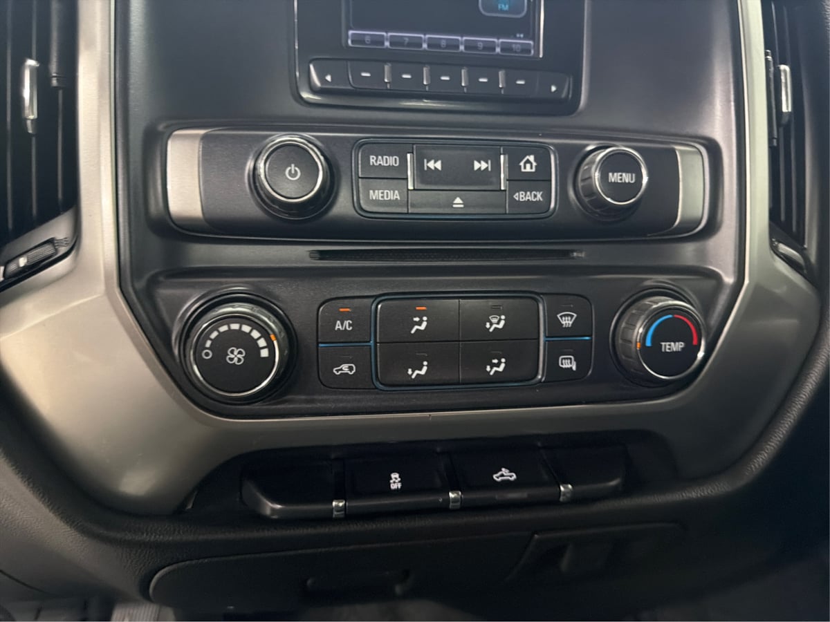 Chevrolet Silverado photo 50