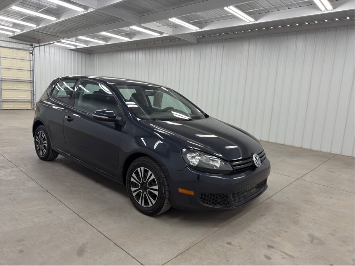 Volkswagen Golf photo 2