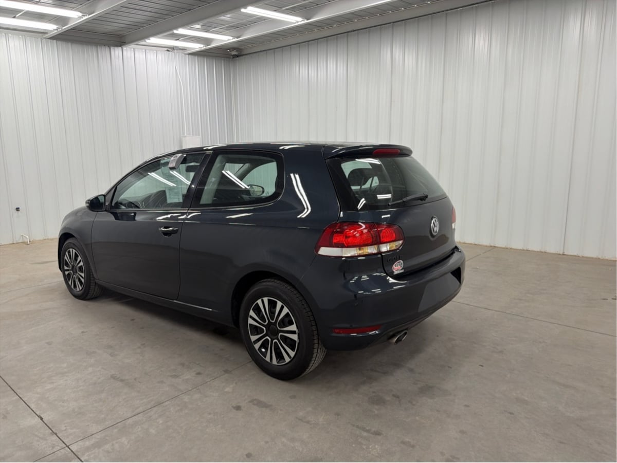 Volkswagen Golf photo 6