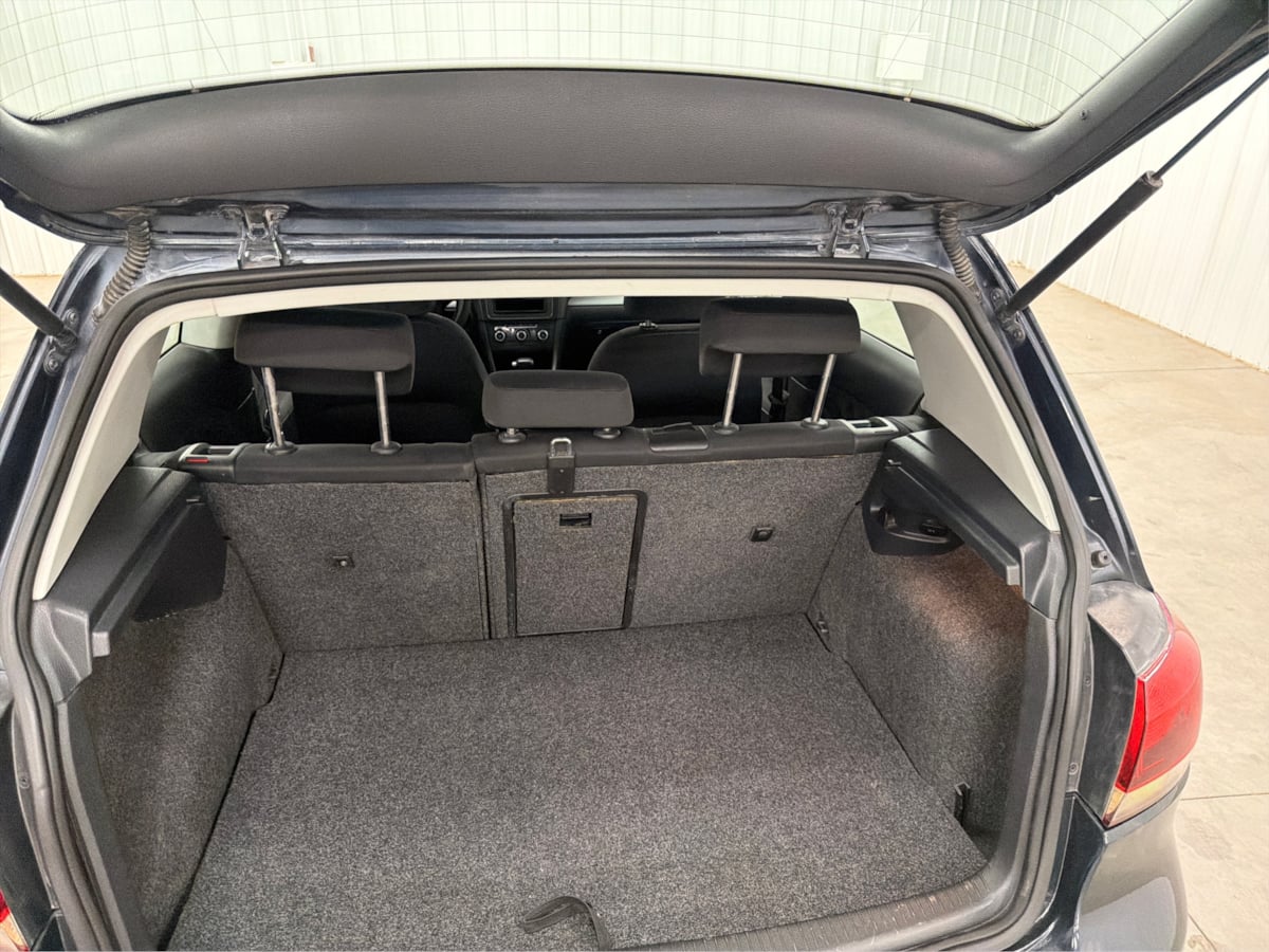 Volkswagen Golf photo 12