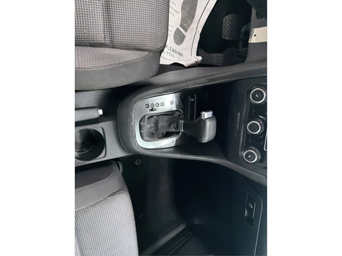 Volkswagen Golf photo 44