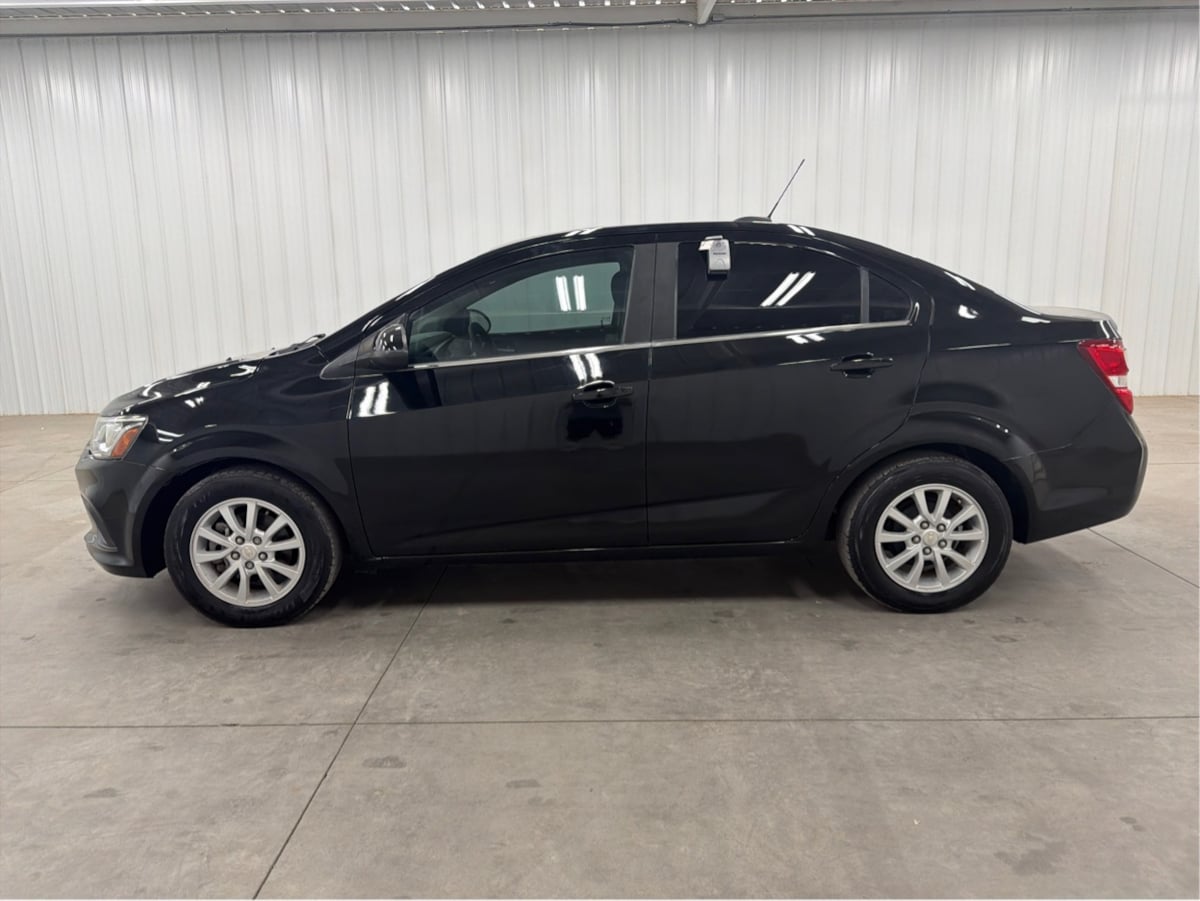 Chevrolet Sonic photo 7