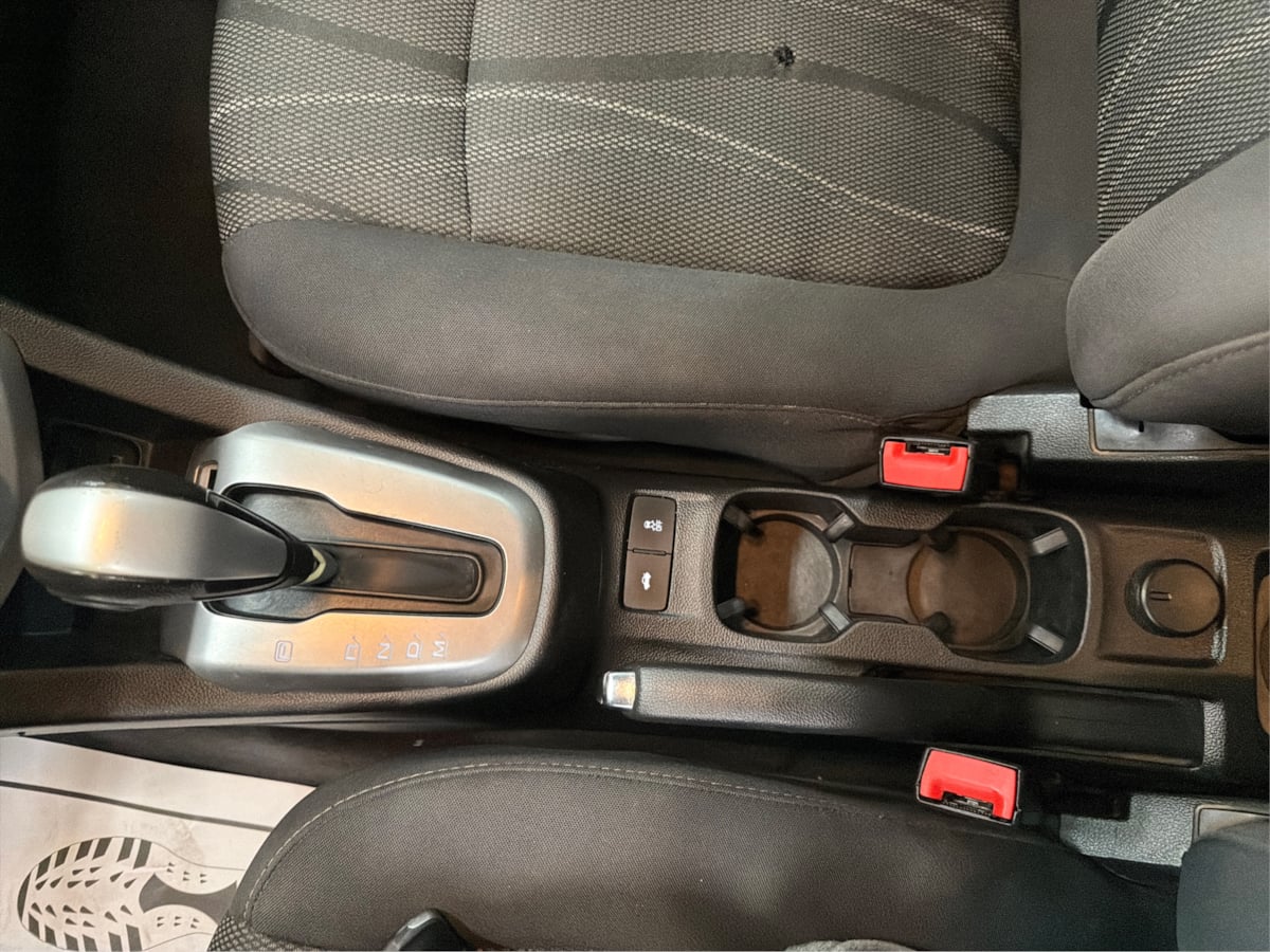 Chevrolet Sonic photo 17