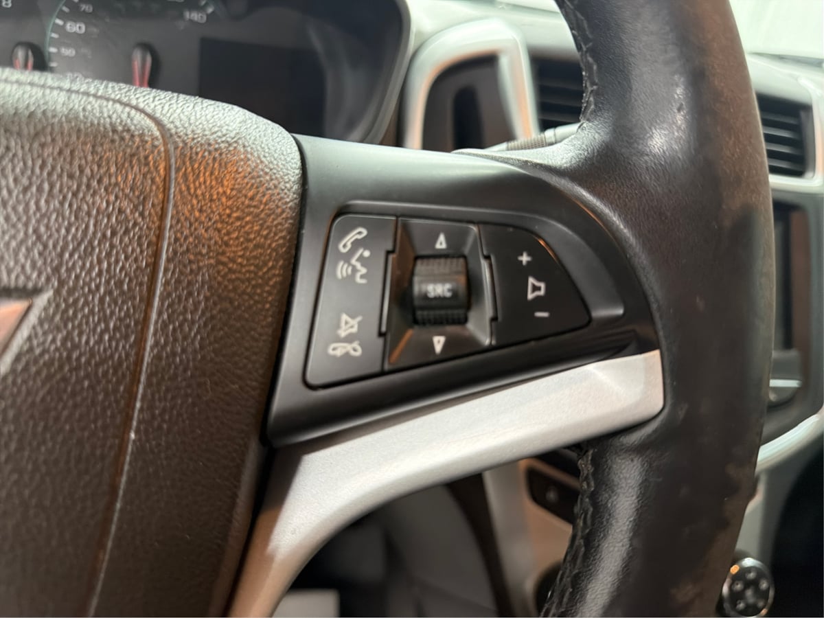 Chevrolet Sonic photo 58