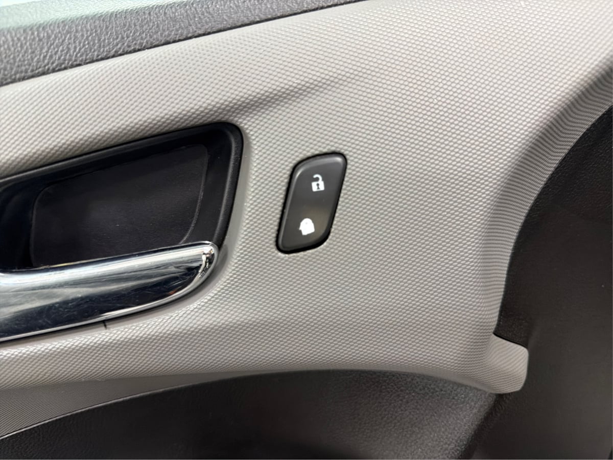 Chevrolet Sonic photo 61