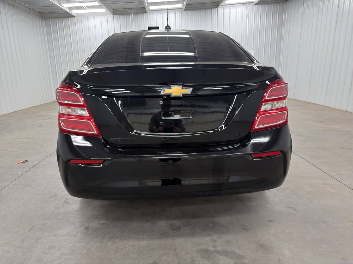Chevrolet Sonic photo 31