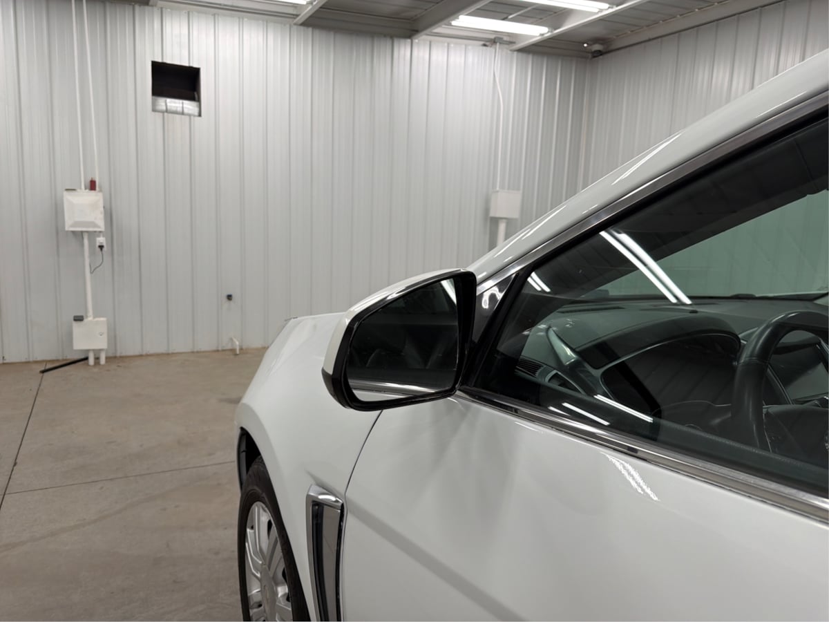 Cadillac SRX photo 41