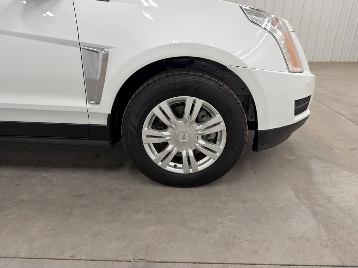 Cadillac SRX photo 37