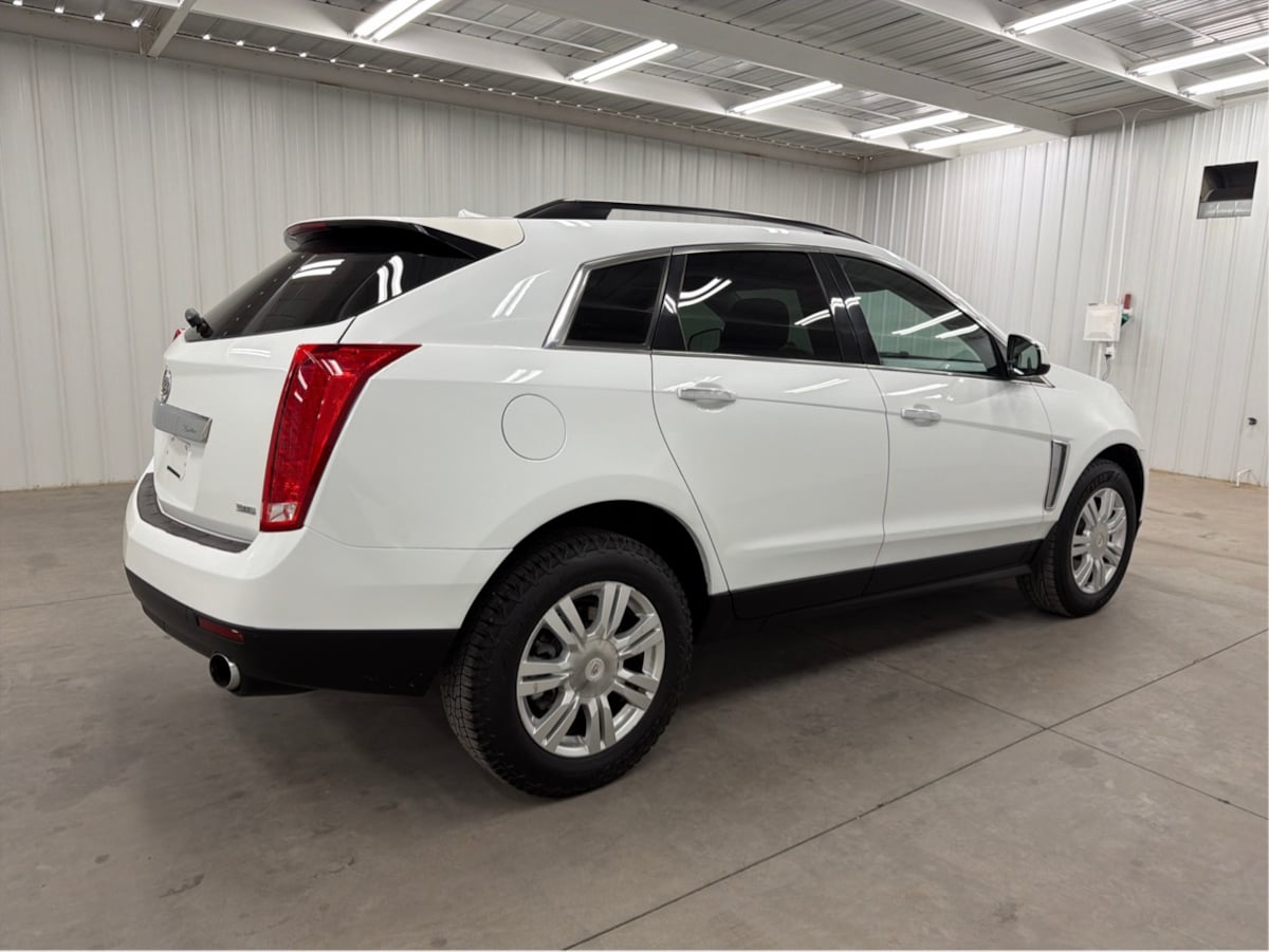 Cadillac SRX photo 4